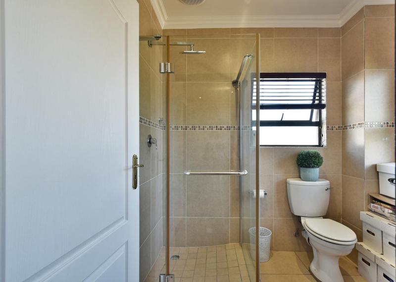 4 Bedroom Property for Sale in Aspen Hills Gauteng