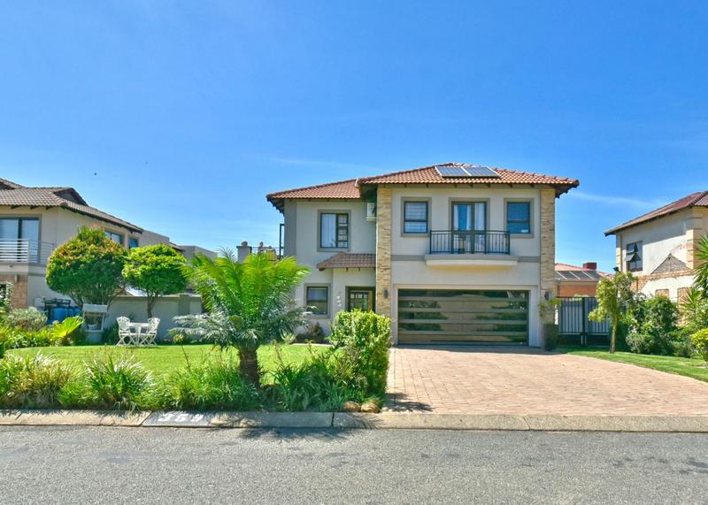 4 Bedroom Property for Sale in Aspen Hills Gauteng