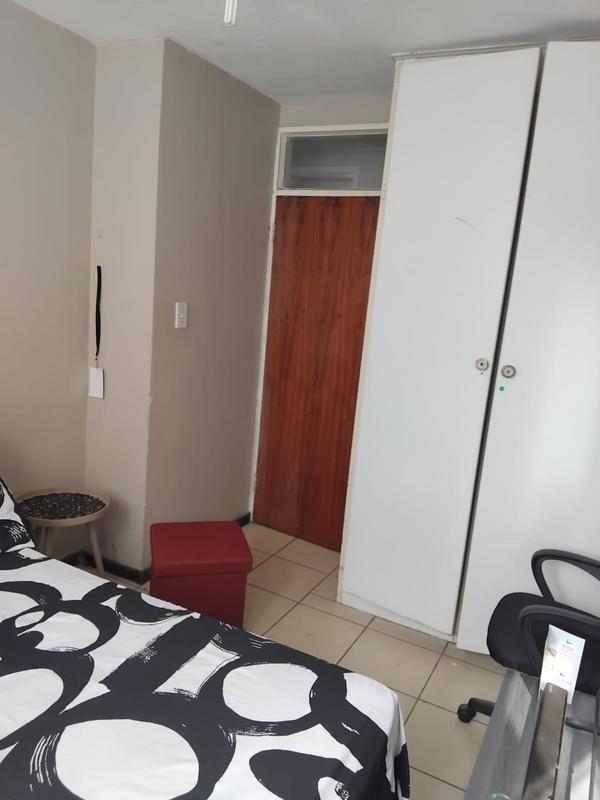 5 Bedroom Property for Sale in Sunnyside Gauteng