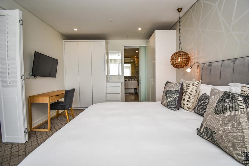 1 Bedroom Property for Sale in Sandton Central Gauteng