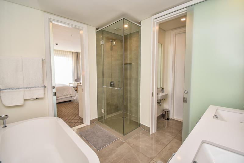 1 Bedroom Property for Sale in Sandton Central Gauteng