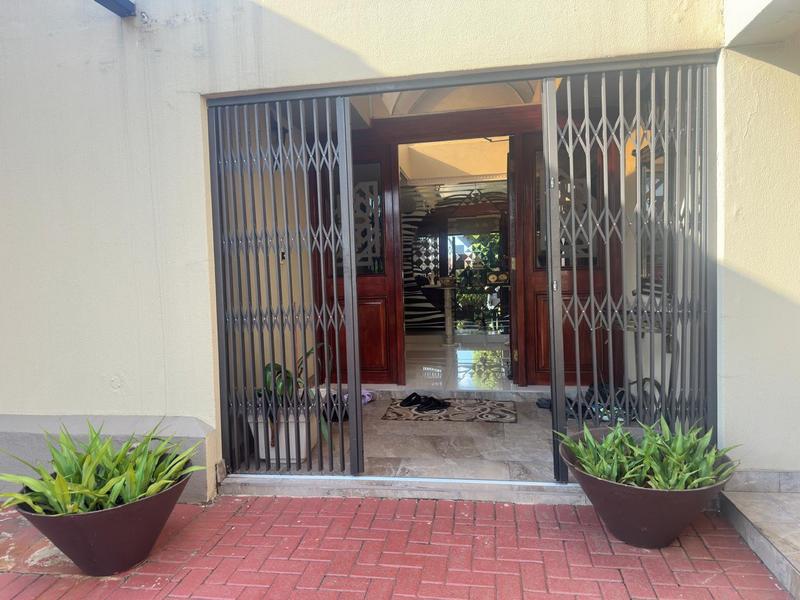 5 Bedroom Property for Sale in Claudius Gauteng
