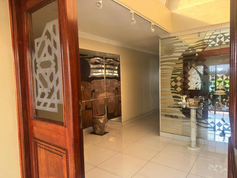 5 Bedroom Property for Sale in Claudius Gauteng