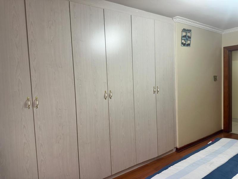 5 Bedroom Property for Sale in Claudius Gauteng