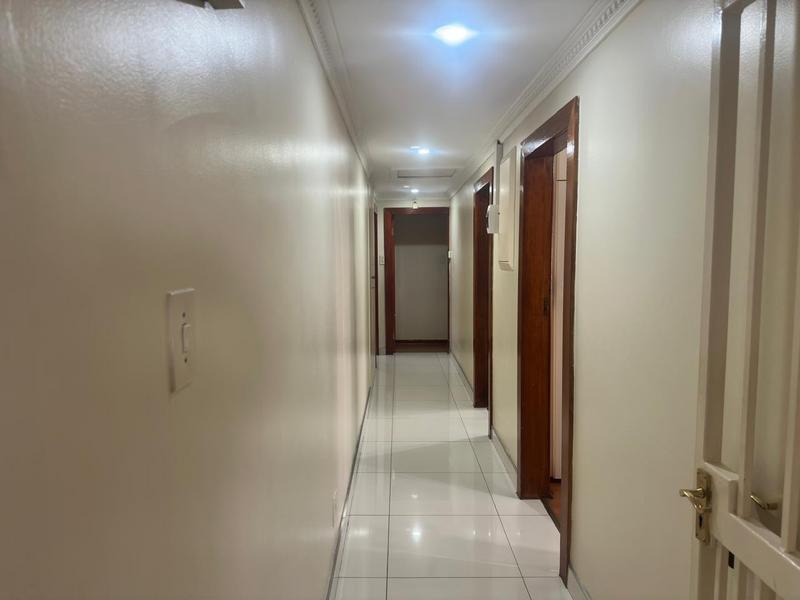 5 Bedroom Property for Sale in Claudius Gauteng