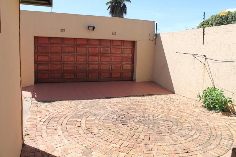 4 Bedroom Property for Sale in Kensington Gauteng