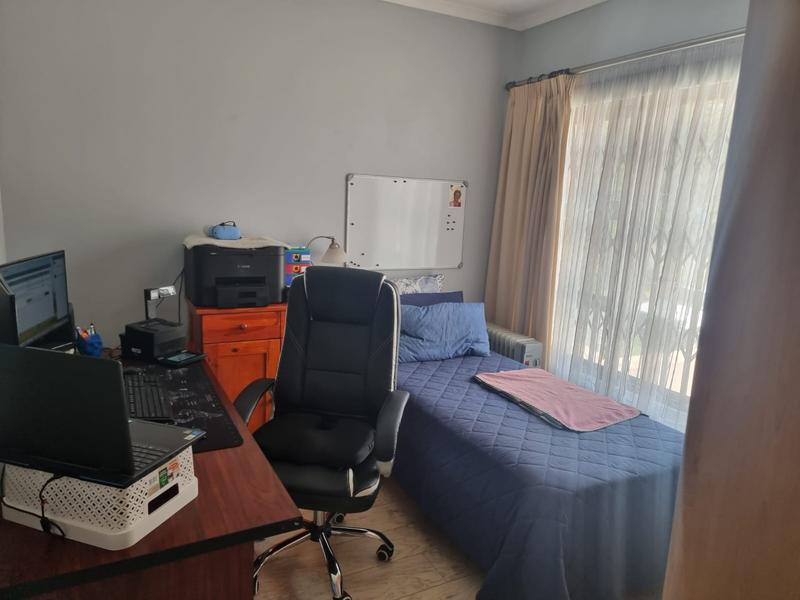 3 Bedroom Property for Sale in Edenvale Central Gauteng
