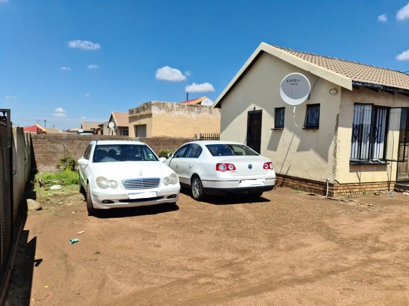 2 Bedroom Property for Sale in Palm Springs Gauteng