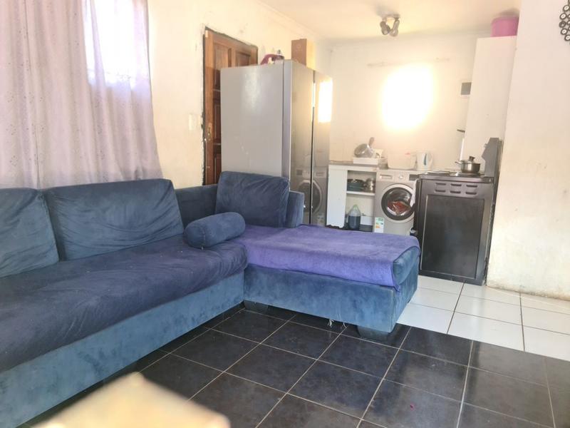 2 Bedroom Property for Sale in Palm Springs Gauteng