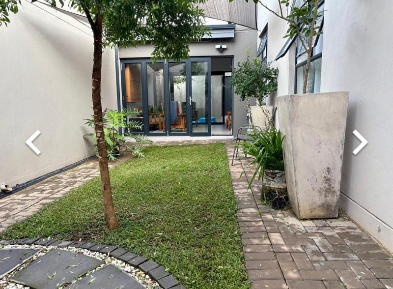 3 Bedroom Property for Sale in Equestria Gauteng