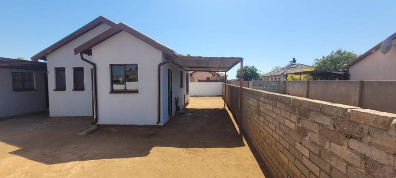 2 Bedroom Property for Sale in Soshanguve XX Gauteng