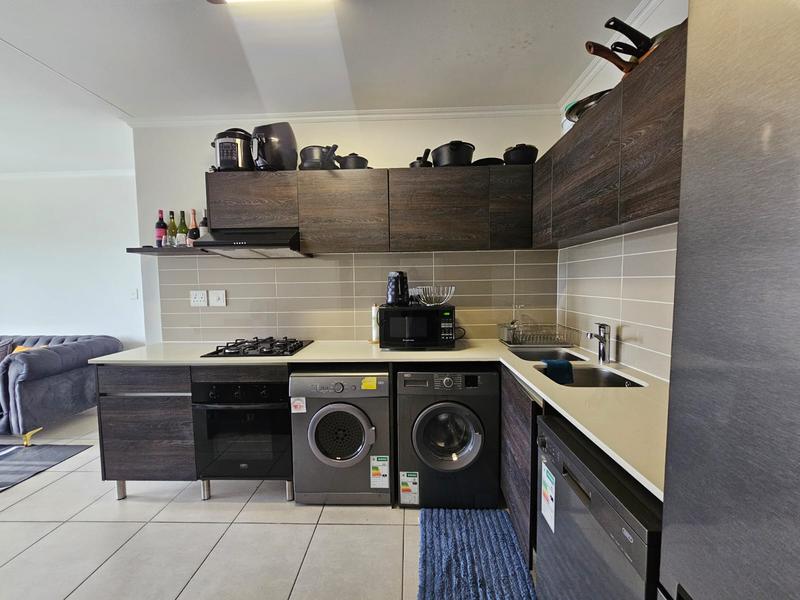 To Let 1 Bedroom Property for Rent in Olivedale Gauteng