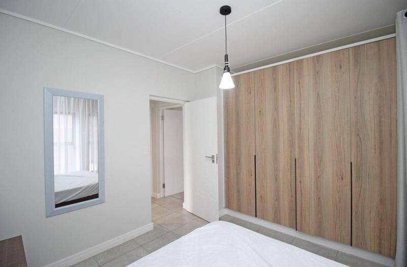 To Let 3 Bedroom Property for Rent in Waterfall Gauteng