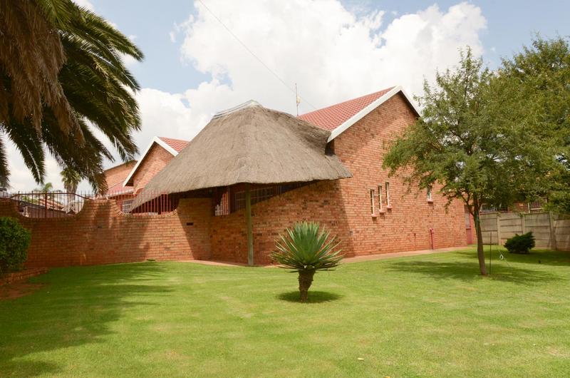 4 Bedroom Property for Sale in Green Hills Gauteng