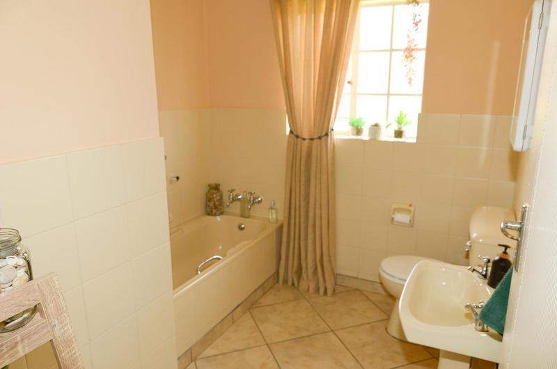 4 Bedroom Property for Sale in Green Hills Gauteng