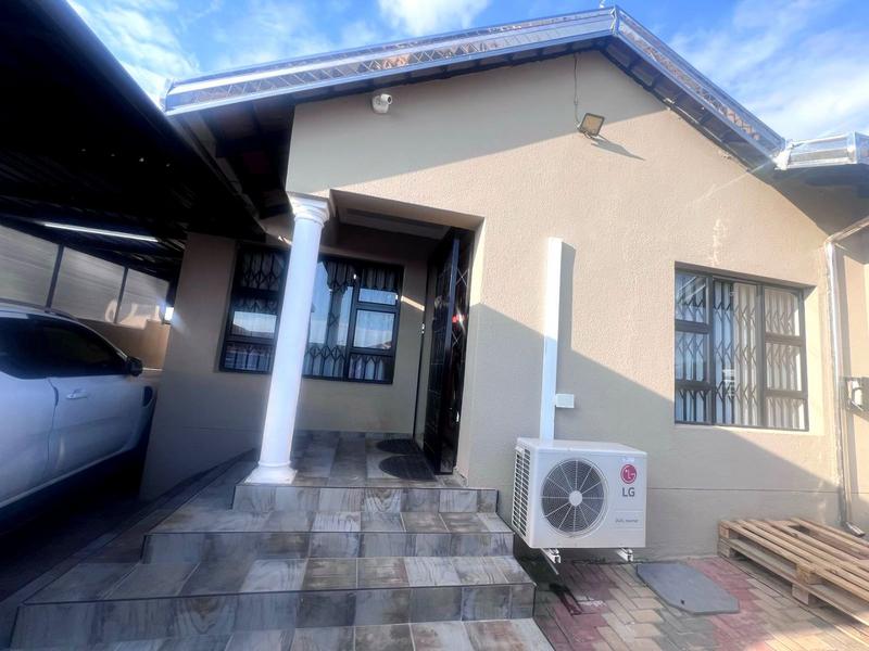 3 Bedroom Property for Sale in Kagiso Gauteng