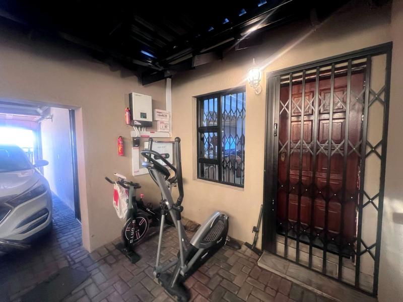 3 Bedroom Property for Sale in Kagiso Gauteng