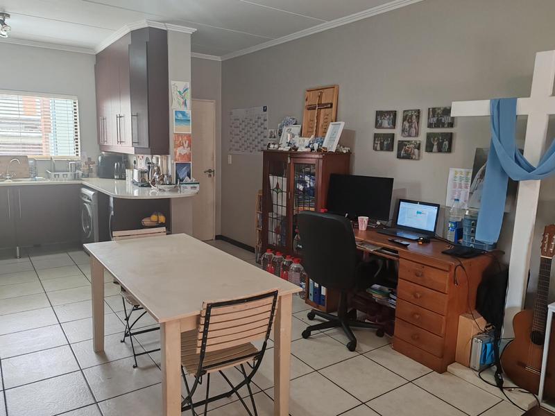 1 Bedroom Property for Sale in Solheim Gauteng