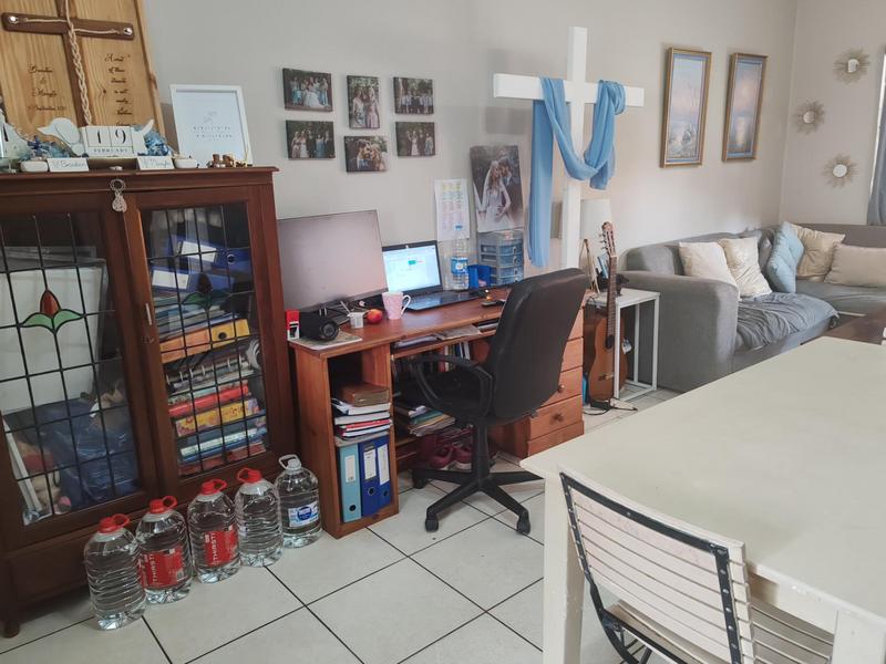 1 Bedroom Property for Sale in Solheim Gauteng