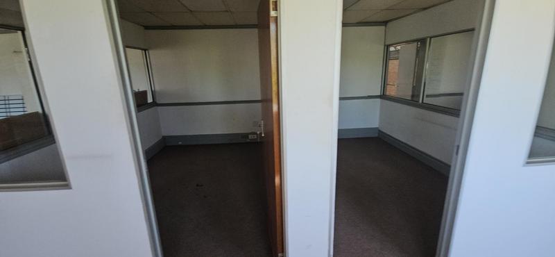 To Let commercial Property for Rent in Randjespark Gauteng