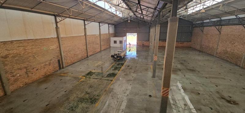 To Let commercial Property for Rent in Randjespark Gauteng