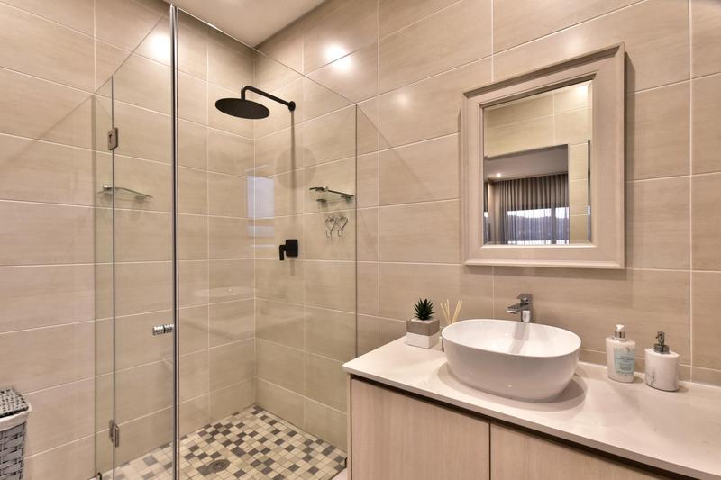 4 Bedroom Property for Sale in Eye of Africa Gauteng