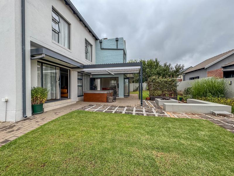 3 Bedroom Property for Sale in Midstream Meadows Gauteng