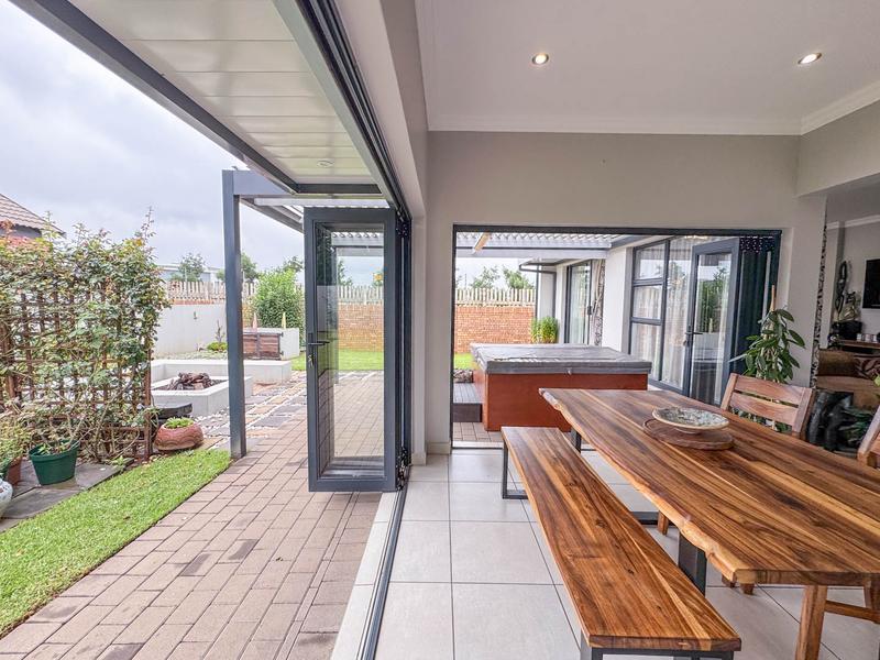3 Bedroom Property for Sale in Midstream Meadows Gauteng