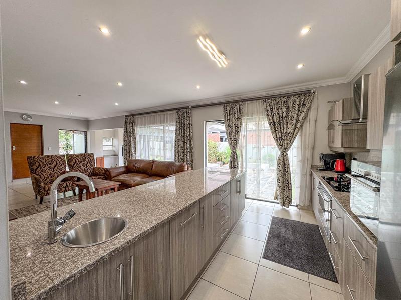 3 Bedroom Property for Sale in Midstream Meadows Gauteng