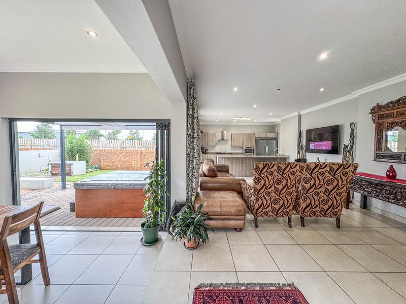 3 Bedroom Property for Sale in Midstream Meadows Gauteng