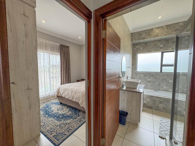 3 Bedroom Property for Sale in Midstream Meadows Gauteng