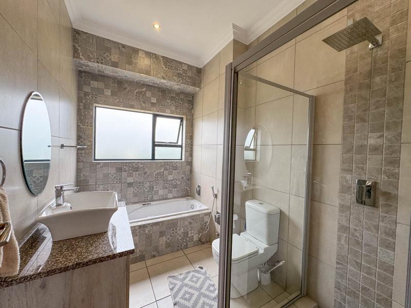3 Bedroom Property for Sale in Midstream Meadows Gauteng