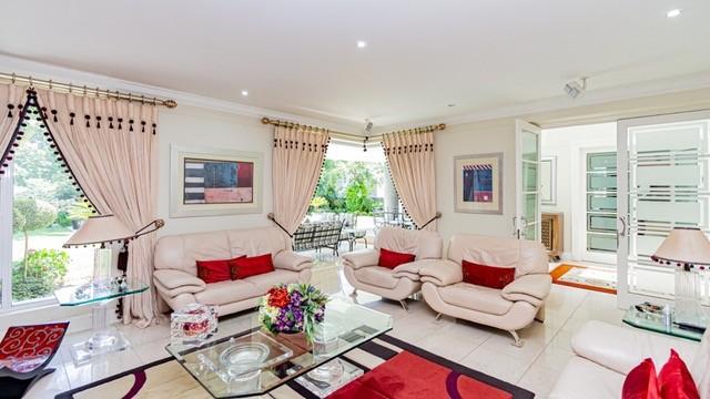 4 Bedroom Property for Sale in Morningside Gauteng