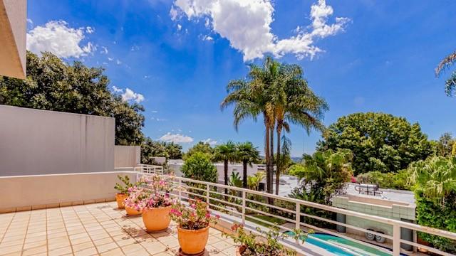 4 Bedroom Property for Sale in Morningside Gauteng