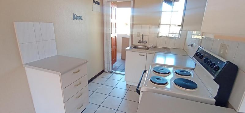 To Let 2 Bedroom Property for Rent in Elardus Park Gauteng
