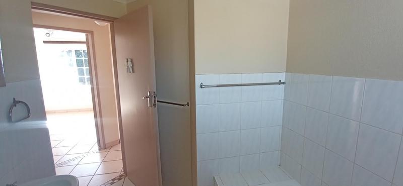 To Let 2 Bedroom Property for Rent in Elardus Park Gauteng