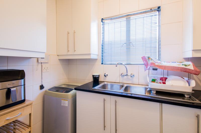 3 Bedroom Property for Sale in Buurendal Gauteng