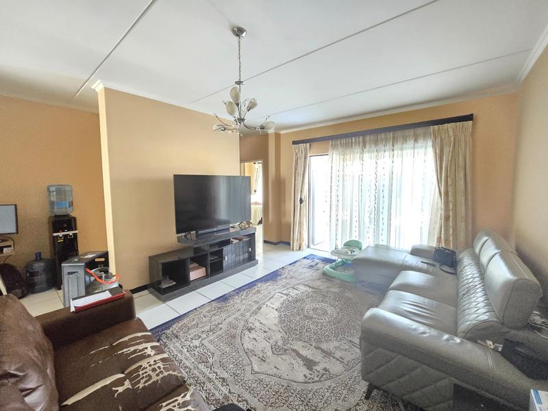 3 Bedroom Property for Sale in Greenstone Hill Gauteng