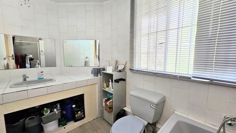 3 Bedroom Property for Sale in Isandovale Gauteng