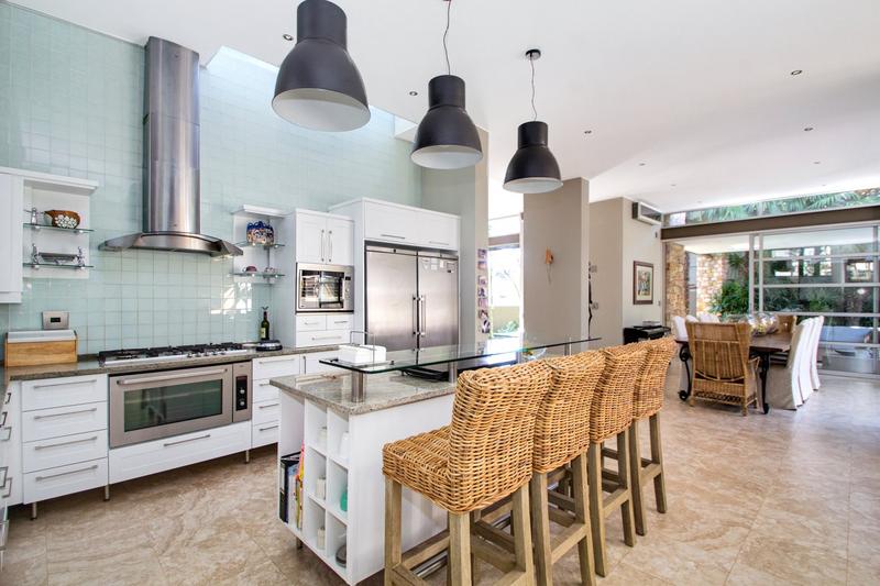 4 Bedroom Property for Sale in Fourways Gardens Gauteng