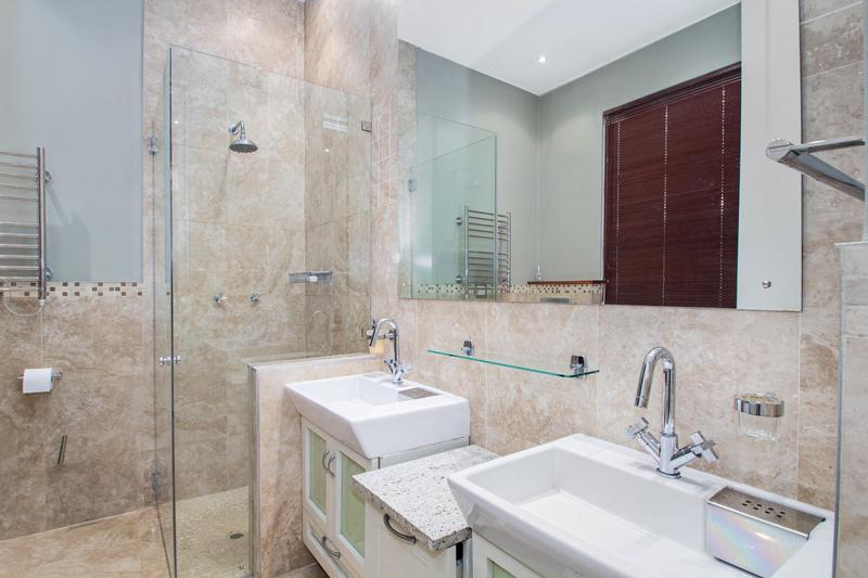 4 Bedroom Property for Sale in Fourways Gardens Gauteng