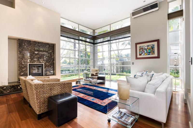 4 Bedroom Property for Sale in Fourways Gardens Gauteng