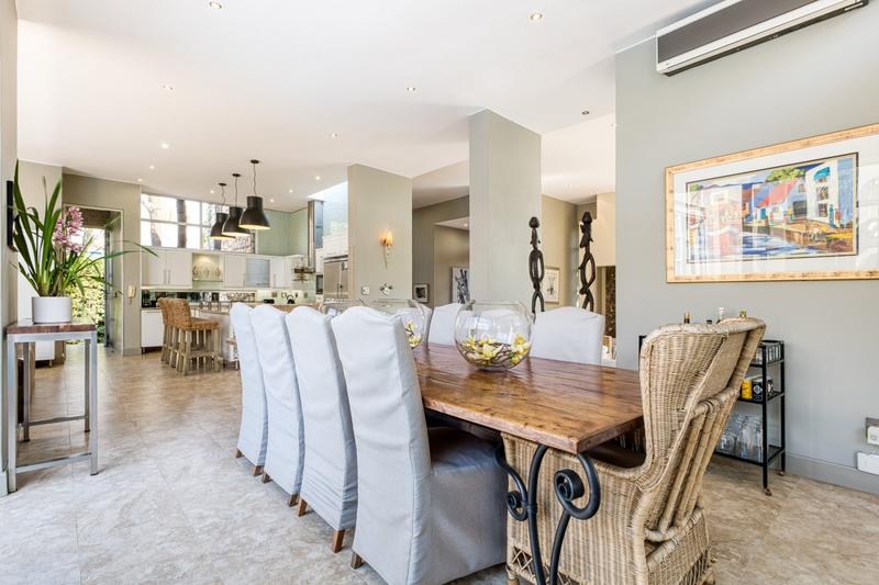 4 Bedroom Property for Sale in Fourways Gardens Gauteng