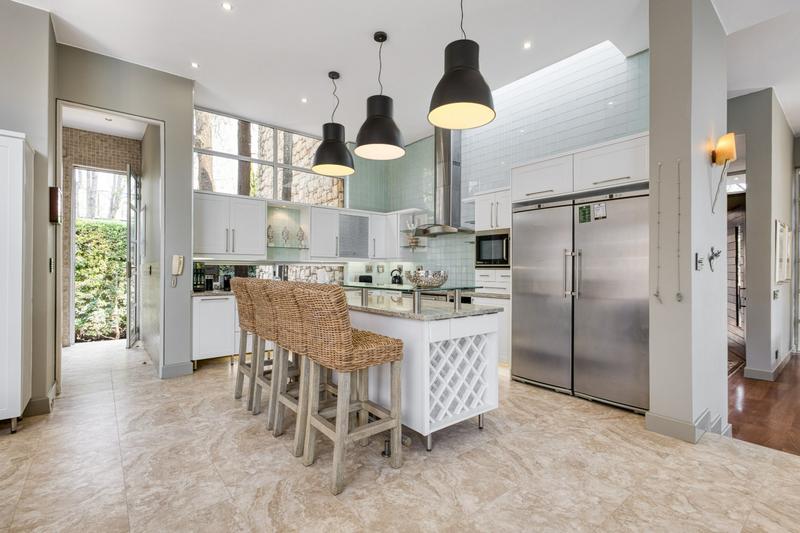 4 Bedroom Property for Sale in Fourways Gardens Gauteng