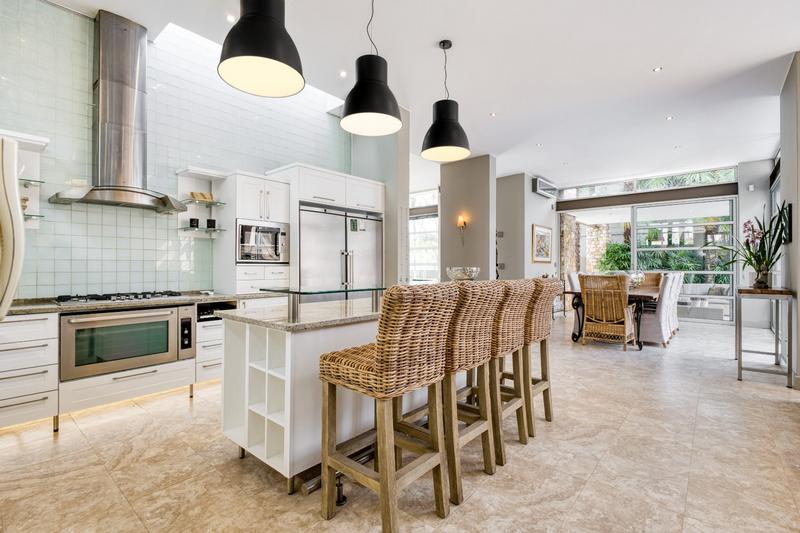 4 Bedroom Property for Sale in Fourways Gardens Gauteng