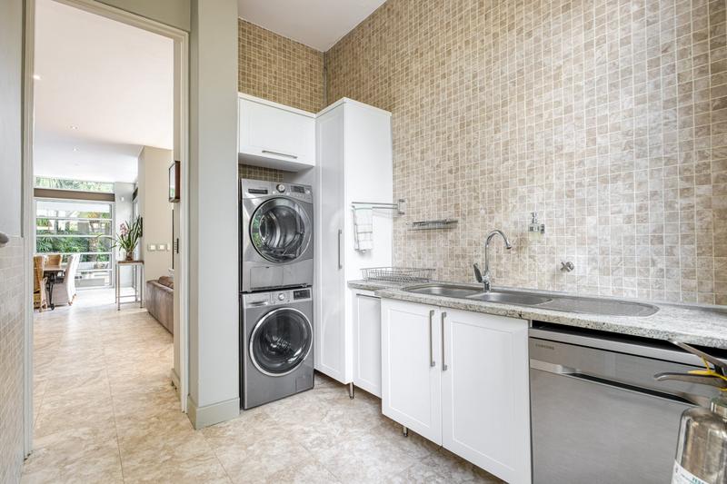 4 Bedroom Property for Sale in Fourways Gardens Gauteng