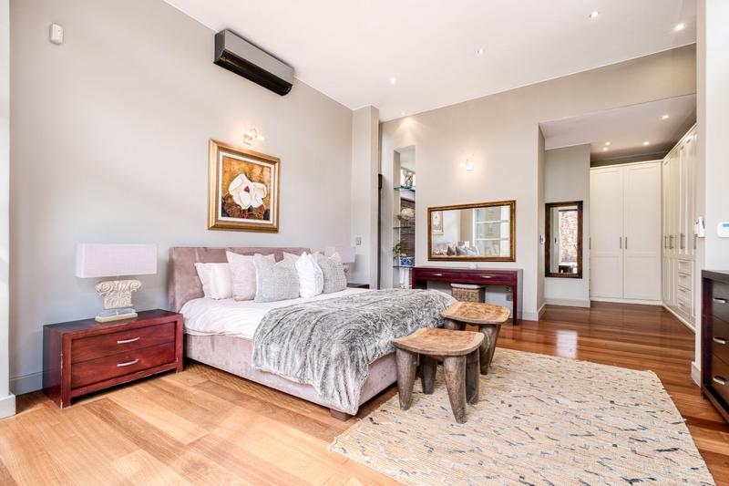 4 Bedroom Property for Sale in Fourways Gardens Gauteng