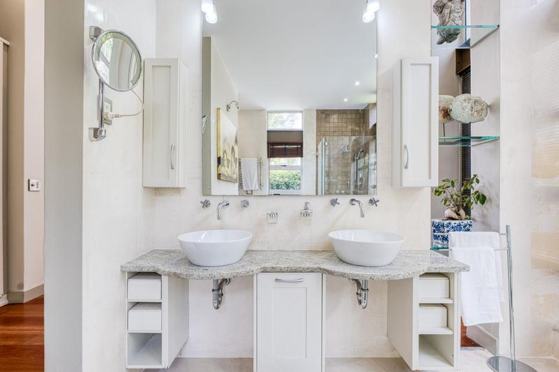 4 Bedroom Property for Sale in Fourways Gardens Gauteng