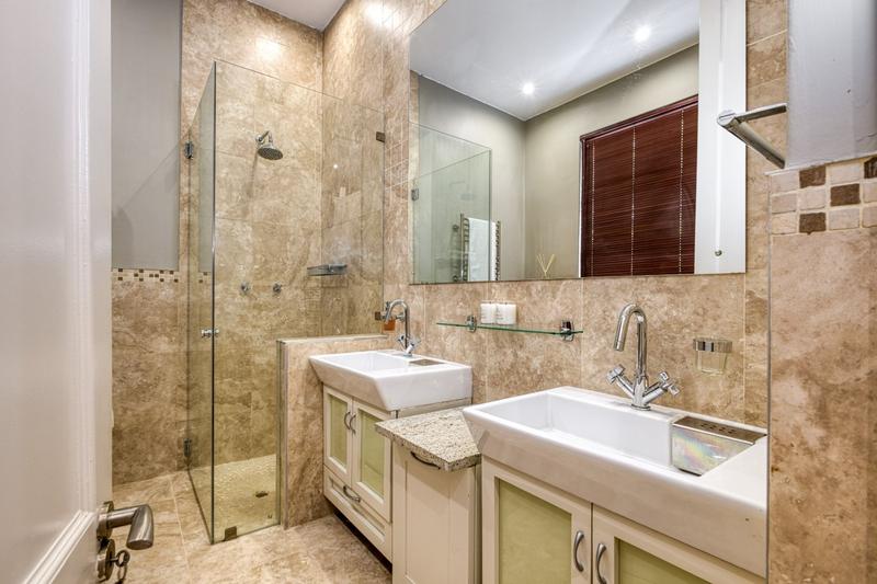 4 Bedroom Property for Sale in Fourways Gardens Gauteng