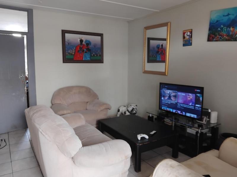 2 Bedroom Property for Sale in Muckleneuk Gauteng